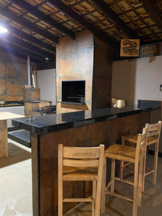 Imagem Casa com 3 Quartos à Venda, em Chapada Dos Guimarães Imagem Casa com 3 Quartos à Venda, em Chapada Dos Guimarães