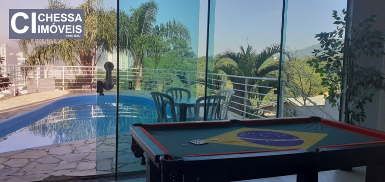 Imagem Sobrado com 5 Quartos à Venda, 516 m² em Fazenda - Itajaí Imagem Sobrado com 5 Quartos à Venda, 516 m² em Fazenda - Itajaí