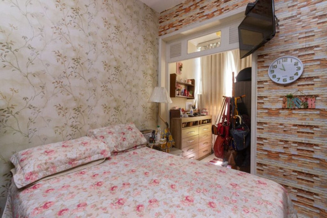 Imagem Imóvel com 2 Quartos à Venda, 72 m² em Catete - Rio De Janeiro Imagem Imóvel com 2 Quartos à Venda, 72 m² em Catete - Rio De Janeiro