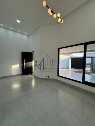 Imagem Casa com 3 Quartos à Venda, 235 m² em Jardim Presidente - Goiânia Imagem Casa com 3 Quartos à Venda, 235 m² em Jardim Presidente - Goiânia