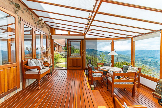 Imagem Casa com 6 Quartos à Venda, 451 m² em Sunset Boulevard - Campos Do Jordão Imagem Casa com 6 Quartos à Venda, 451 m² em Sunset Boulevard - Campos Do Jordão