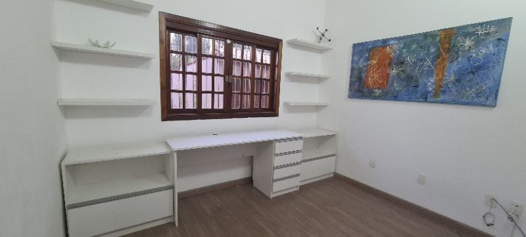 Imagem Sobrado com 3 Quartos à Venda, em Anhangabaú - Jundiaí Imagem Sobrado com 3 Quartos à Venda, em Anhangabaú - Jundiaí