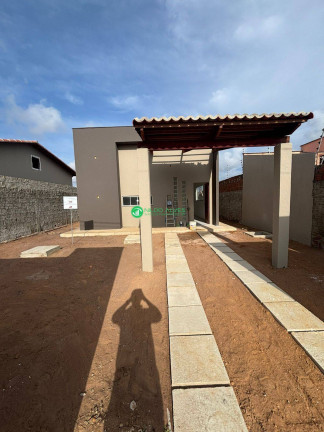 Imagem Casa com 2 Quartos à Venda, 69 m² Imagem Casa com 2 Quartos à Venda, 69 m²