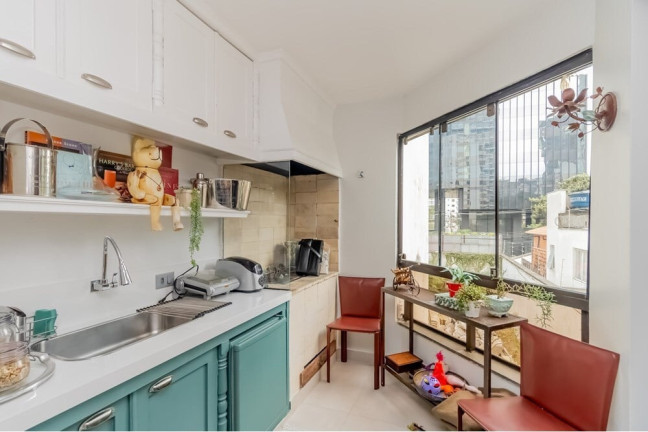 Imagem Apartamento com 3 Quartos à Venda, 171 m² em Itaim Bibi - São Paulo Imagem Apartamento com 3 Quartos à Venda, 171 m² em Itaim Bibi - São Paulo