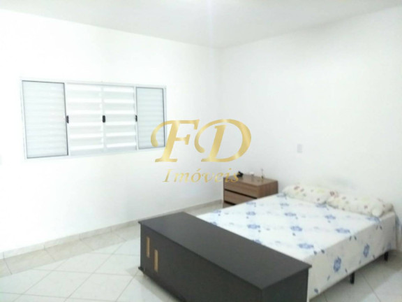 Imagem Chácara com 6 Quartos à Venda, em Cinco Lagos - Mairiporã Imagem Chácara com 6 Quartos à Venda, em Cinco Lagos - Mairiporã