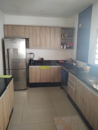 Imagem Casa com 4 Quartos à Venda, 405 m² em Coophema - Cuiabá Imagem Casa com 4 Quartos à Venda, 405 m² em Coophema - Cuiabá