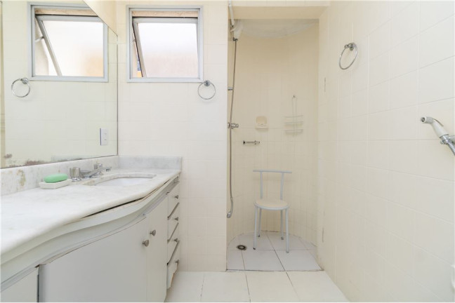 Imagem Imóvel com 3 Quartos à Venda, em Vila Clementino - São Paulo Imagem Imóvel com 3 Quartos à Venda, em Vila Clementino - São Paulo