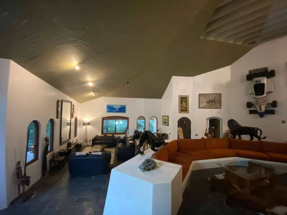Imagem Casa de Condomínio com 7 Quartos à Venda,  em Chácara Granja Velha - Cotia