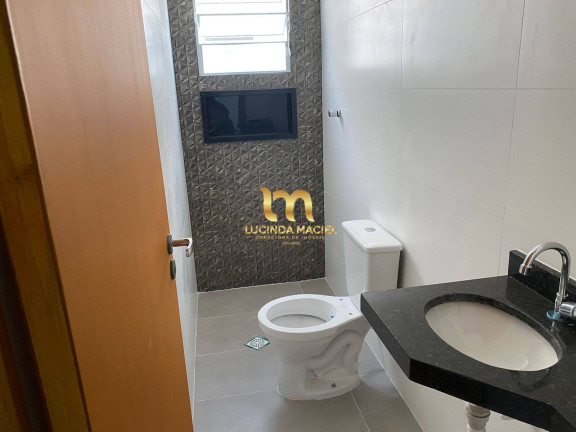 Imagem Casa de Condomínio com 2 Quartos à Venda, 52 m² em Melvi - Praia Grande