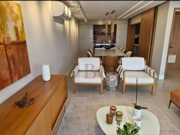 Imagem Imóvel com 4 Quartos à Venda, 250 m² em Icaraí - Niterói