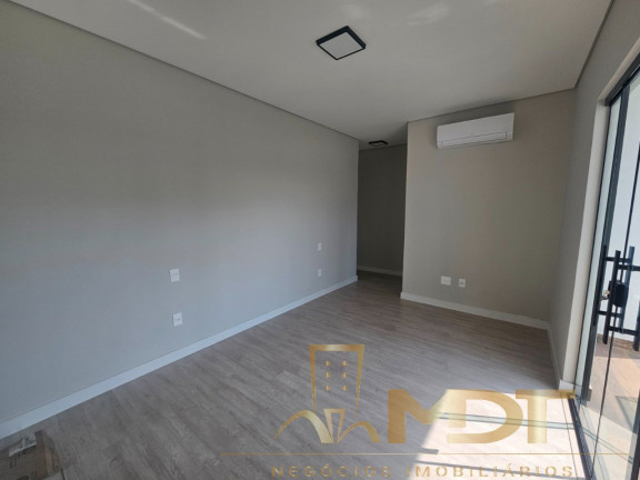 Imagem Casa com 4 Quartos à Venda, 209 m² em Planalto - Belo Horizonte Imagem Casa com 4 Quartos à Venda, 209 m² em Planalto - Belo Horizonte