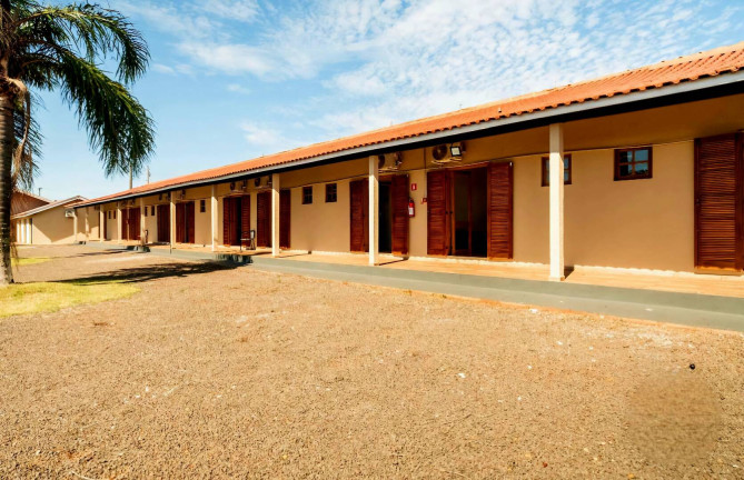 Imagem Casa com 23 Quartos à Venda, 8.000 m² em Bauru Imagem Casa com 23 Quartos à Venda, 8.000 m² em Bauru