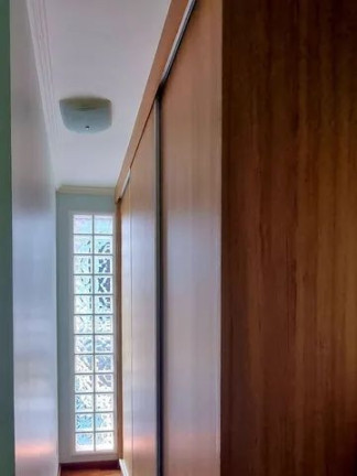 Imagem Sobrado com 5 Quartos à Venda, 237 m² em Urbanova - São José Dos Campos