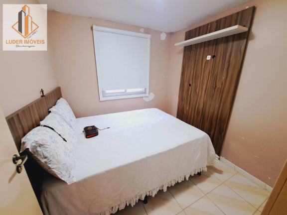 Imagem Apartamento com 3 Quartos à Venda, 50 m² em Fazendinha - Curitiba