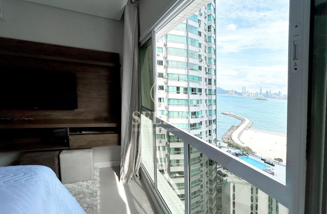 Imagem Apartamento com 3 Quartos à Venda, 155 m² em Pioneiros - Balneário Camboriú Imagem Apartamento com 3 Quartos à Venda, 155 m² em Pioneiros - Balneário Camboriú