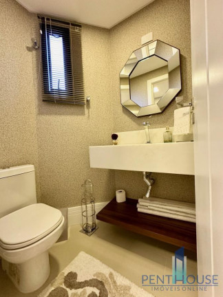 Imagem Apartamento com 3 Quartos à Venda, 179 m² em Centro - Balneário Camboriú