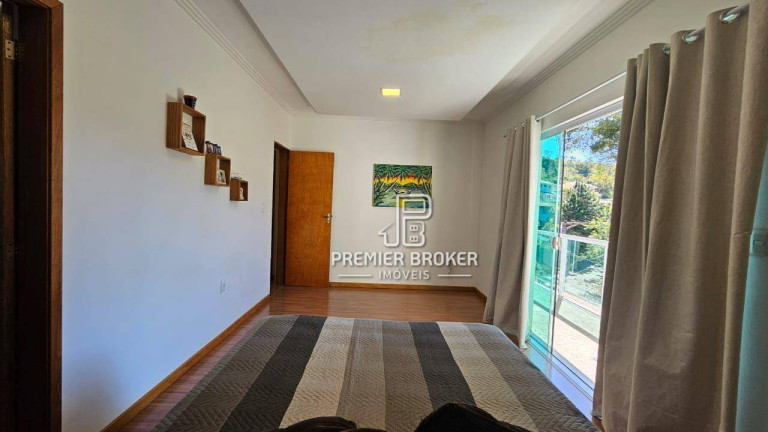 Imagem Casa com 3 Quartos à Venda, 180 m² em Albuquerque - Teresópolis Imagem Casa com 3 Quartos à Venda, 180 m² em Albuquerque - Teresópolis