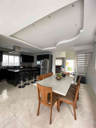 Imagem Casa com 4 Quartos à Venda, 180 m² em Brisas - Mogi Das Cruzes Imagem Casa com 4 Quartos à Venda, 180 m² em Brisas - Mogi Das Cruzes