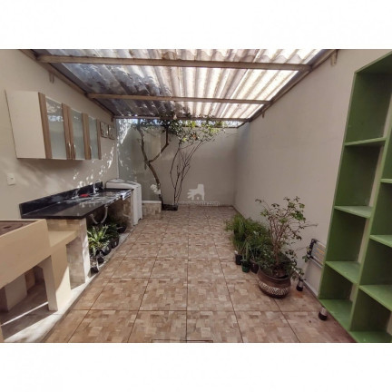 Imagem Casa com 2 Quartos à Venda, em Santa Regina - Camboriú Imagem Casa com 2 Quartos à Venda, em Santa Regina - Camboriú