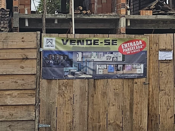 Sobrado com 2 Quartos à Venda, 82 m² em Boa Vista - Joinville