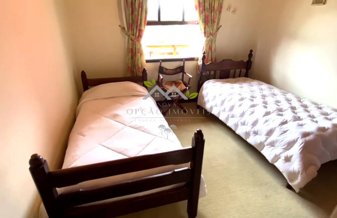 Imagem Casa com 3 Quartos à Venda, 190 m² em Vila Inglesa - Campos Do Jordão Imagem Casa com 3 Quartos à Venda, 190 m² em Vila Inglesa - Campos Do Jordão