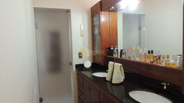 Imagem Casa com 3 Quartos à Venda, 205 m² em Planalto - São Bernardo Do Campo Imagem Casa com 3 Quartos à Venda, 205 m² em Planalto - São Bernardo Do Campo