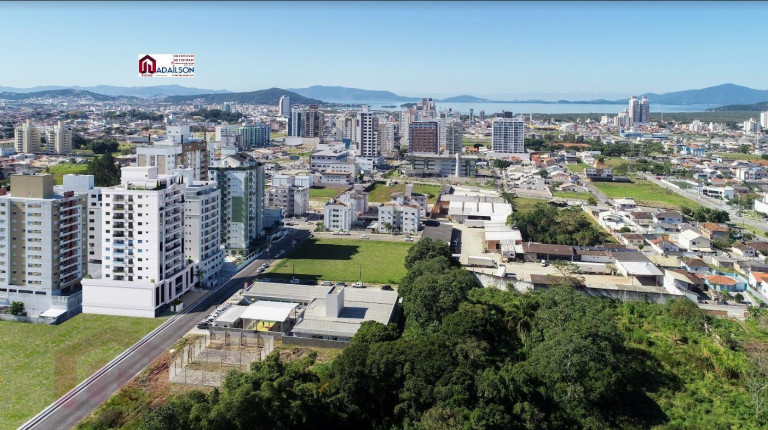 Imagem Imóvel com 2 Quartos à Venda, 73 m²