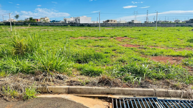 Imagem Terreno à Venda, 445 m² em 0000000 - Nova Odessa Imagem Terreno à Venda, 445 m² em 0000000 - Nova Odessa