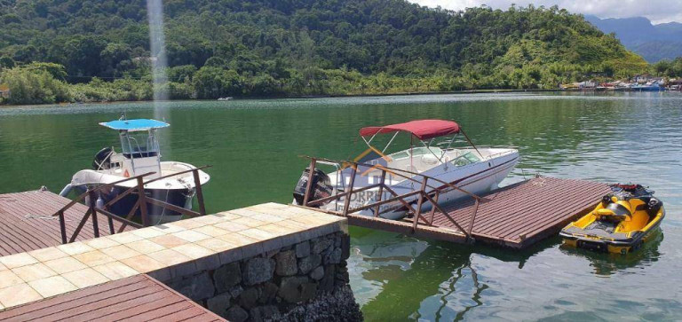 Casa com 5 Quartos à Venda, 500 m² em Itanema (cunhambebe) - Angra Dos Reis
