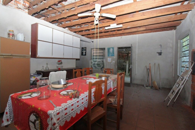 Imagem Casa com 4 Quartos à Venda, 300 m² em Glória - Porto Alegre Imagem Casa com 4 Quartos à Venda, 300 m² em Glória - Porto Alegre
