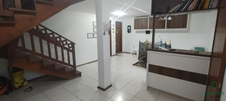 Imagem Casa com 3 Quartos à Venda, 132 m² em Partenon - Porto Alegre Imagem Casa com 3 Quartos à Venda, 132 m² em Partenon - Porto Alegre