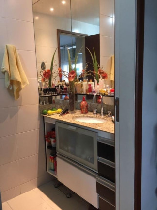Imagem Imóvel com 3 Quartos à Venda, 118 m² em Icaraí - Niterói Imagem Imóvel com 3 Quartos à Venda, 118 m² em Icaraí - Niterói