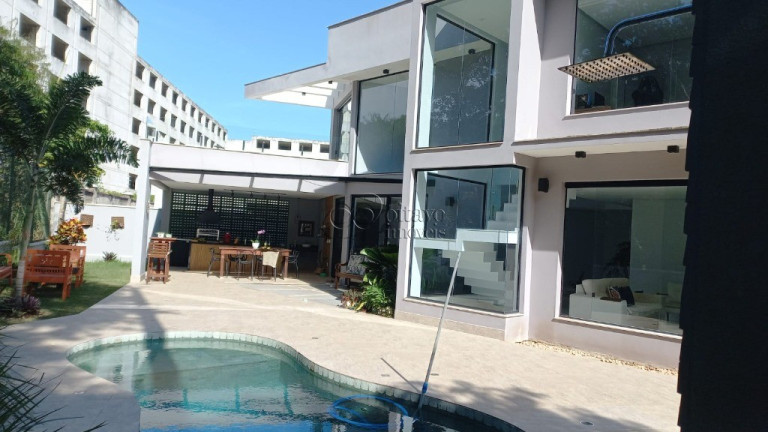 Imagem Casa com 4 Quartos à Venda, 467 m² em Alphaville - Rio Das Ostras Imagem Casa com 4 Quartos à Venda, 467 m² em Alphaville - Rio Das Ostras