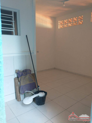 Imagem Casa com 4 Quartos à Venda, 133 m² em Parque Santo Antônio - Jacareí Imagem Casa com 4 Quartos à Venda, 133 m² em Parque Santo Antônio - Jacareí