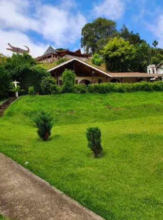 Imagem Casa com 3 Quartos à Venda, 2.000 m² em Campos Do Jordão Imagem Casa com 3 Quartos à Venda, 2.000 m² em Campos Do Jordão