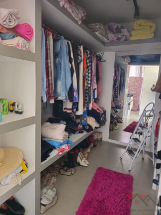 Imagem Sobrado com 2 Quartos à Venda, 254 m² em Morro Do Meio - Joinville