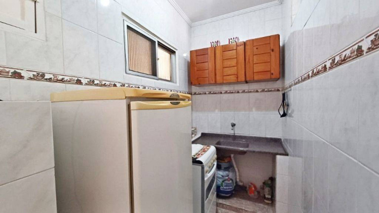 Imagem Kitnet à Venda, 30 m² em Guilhermina - Praia Grande