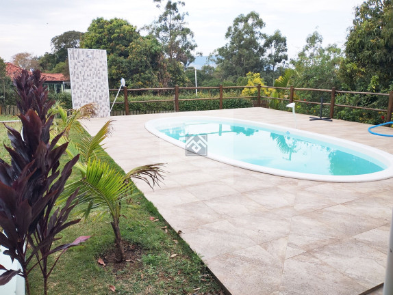 Imagem Imóvel com 3 Quartos à Venda, 23.000 m² em São Marcos - Bofete Imagem Imóvel com 3 Quartos à Venda, 23.000 m² em São Marcos - Bofete