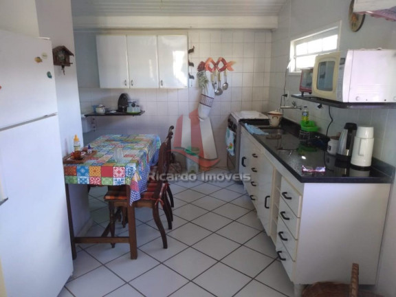 Imagem Imóvel com 3 Quartos à Venda, em Peró - Cabo Frio Imagem Imóvel com 3 Quartos à Venda, em Peró - Cabo Frio