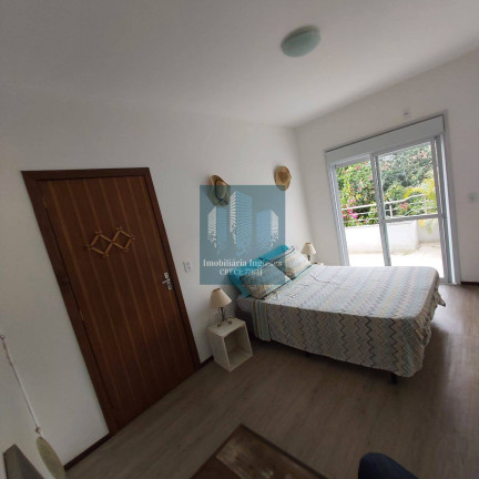 Imagem Casa com 3 Quartos à Venda, 200 m² em São João Do Rio Vermelho - Florianópolis Imagem Casa com 3 Quartos à Venda, 200 m² em São João Do Rio Vermelho - Florianópolis