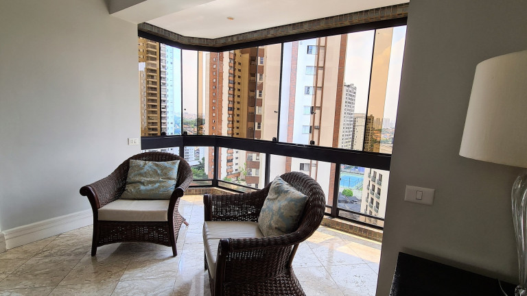 Imagem Apartamento com 3 Quartos à Venda, 226 m² em Morumbi - São Paulo Imagem Apartamento com 3 Quartos à Venda, 226 m² em Morumbi - São Paulo