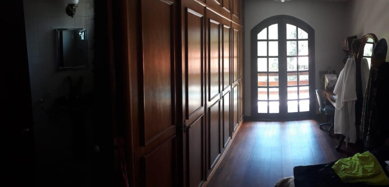 Imagem Casa com 6 Quartos à Venda, 400 m² em Debossan - Nova Friburgo Imagem Casa com 6 Quartos à Venda, 400 m² em Debossan - Nova Friburgo