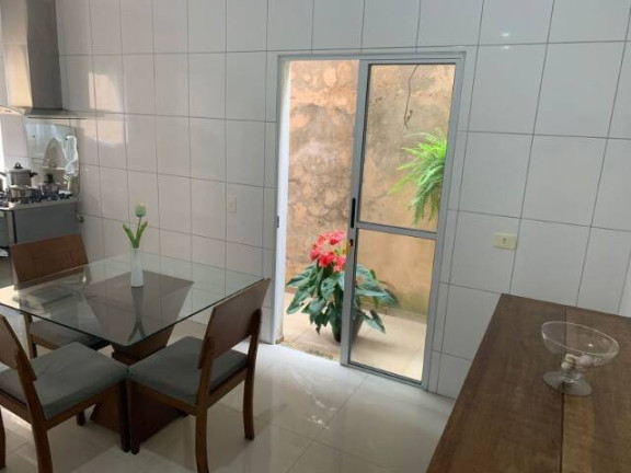 Imagem Casa com 3 Quartos à Venda, 125 m² em Jardim Ana Estela - Carapicuíba
