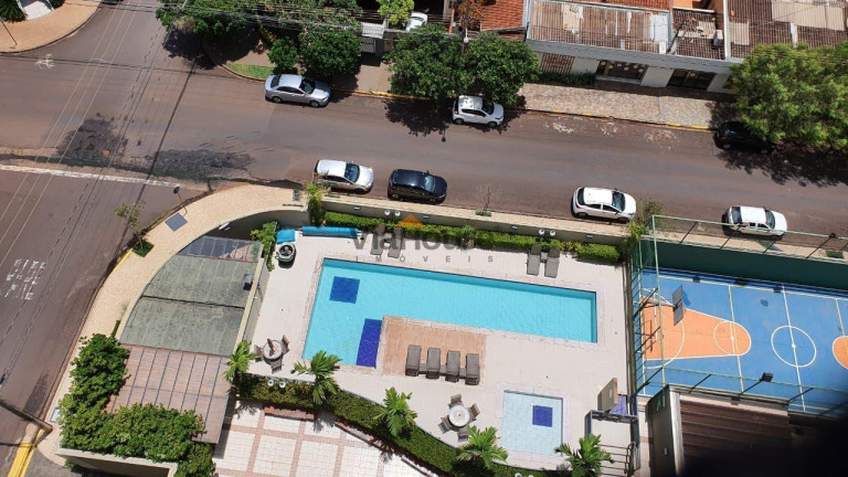 Apartamento com 3 Quartos à Venda, 137 m² em Jardim Irajá - Ribeirão Preto