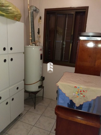Imagem Casa com 3 Quartos à Venda, em Centro - Santa Maria Imagem Casa com 3 Quartos à Venda, em Centro - Santa Maria
