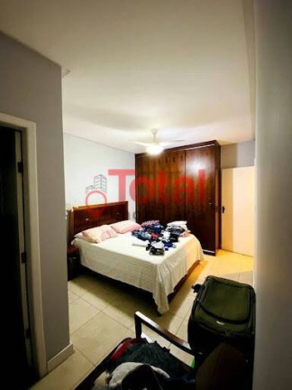 Imagem Casa com 4 Quartos à Venda, 360 m² em Jardim Panorama - Ipatinga Imagem Casa com 4 Quartos à Venda, 360 m² em Jardim Panorama - Ipatinga