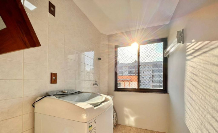 Imagem Apartamento com 3 Quartos à Venda, 110 m² em Centro - Capão Da Canoa