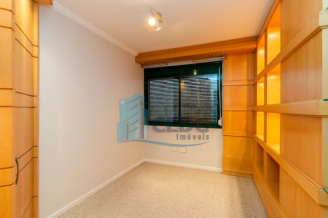 Imagem Apartamento com 3 Quartos à Venda, 149 m² em Centro - Curitiba Imagem Apartamento com 3 Quartos à Venda, 149 m² em Centro - Curitiba