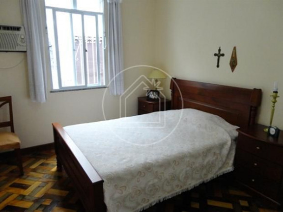 Imagem Casa com 5 Quartos à Venda, 270 m² em Urca - Rio De Janeiro Imagem Casa com 5 Quartos à Venda, 270 m² em Urca - Rio De Janeiro