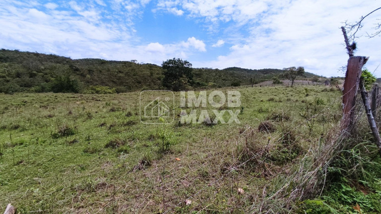 Imagem Imóvel com 4 Quartos à Venda, 35.000 m² em Paranoá - Brasília Imagem Imóvel com 4 Quartos à Venda, 35.000 m² em Paranoá - Brasília